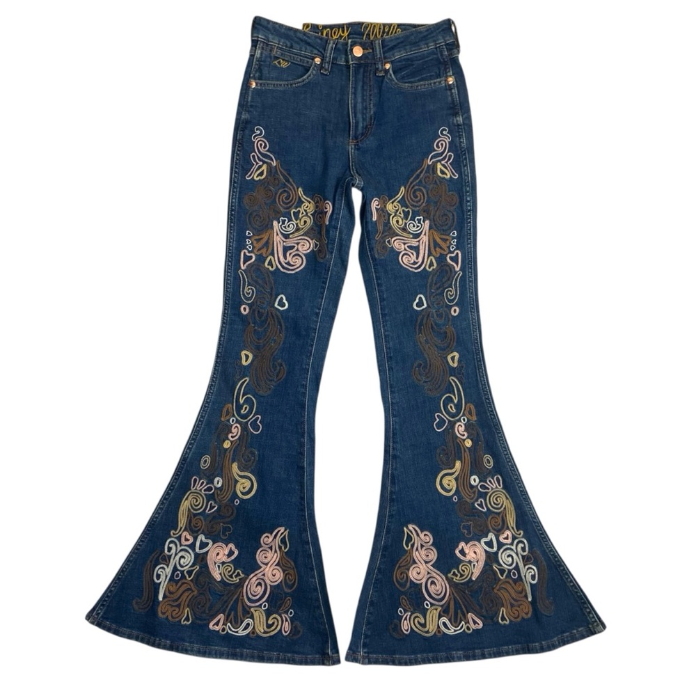 NWT Wrangler x Lainey Wilson Wildflower Embroidered Jeans Bell Bottom 25 - Picture 2 of 15